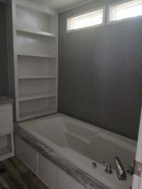 2024 240LM-LANDMARK-16763J 240LM-LANDMARK-16763J Manufactured Home