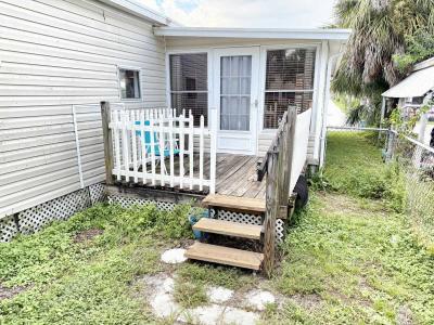 Photo 4 of 32 of home located at 7349 Ulmerton Rd. Largo, FL 33771