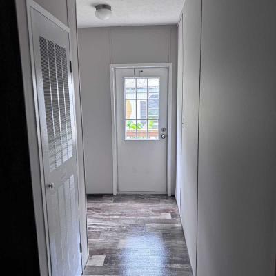Photo 2 of 11 of home located at 118 Cambridge Court Hampton, GA 30228