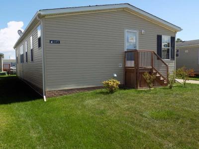 Photo 2 of 38 of home located at 13472 Mapleview St Carleton, MI 48117