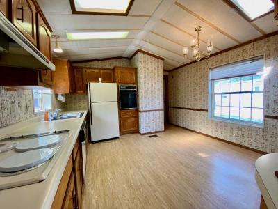 Photo 5 of 22 of home located at 2115 Central Ave #18 Schenectady, NY 12304