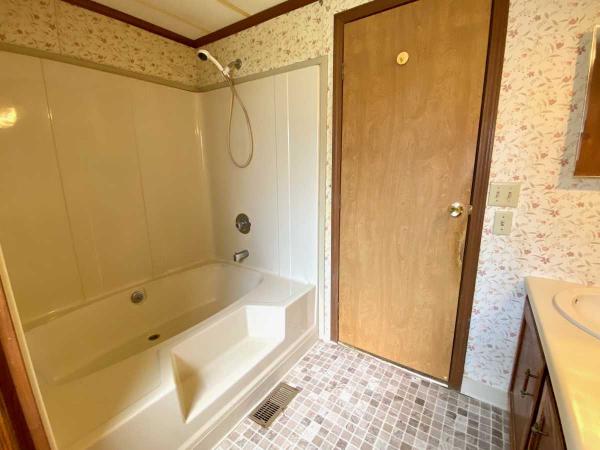 1986 Coachmen D61888 Manufactured Home
