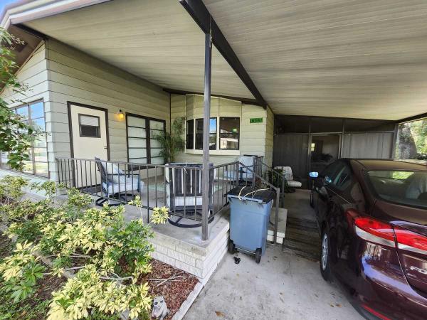 Photo 1 of 2 of home located at 10587 Pleasant Blvd Riverview, FL 33569