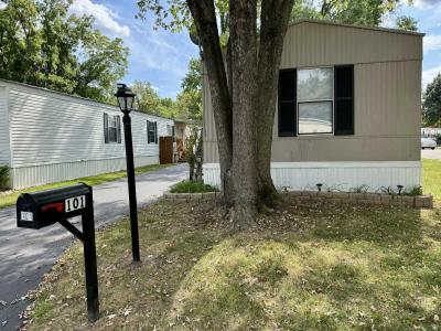 Photo 2 of 20 of home located at 101 Hacienda Ct Saint Peters, MO 63376