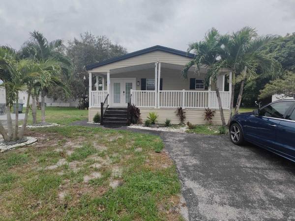2004 SKYO Mobile Home For Sale