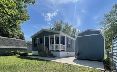 Mobile Home at 2510 27th Street Bloomington, IL 61704