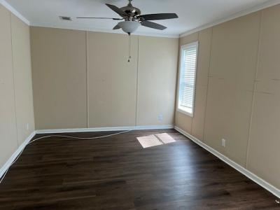 Photo 5 of 8 of home located at 1410 Four Seasons Bl Tampa, FL 33613