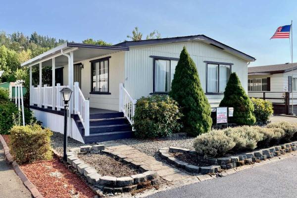 1980 Fleetwood  Glenbrook Mobile Home