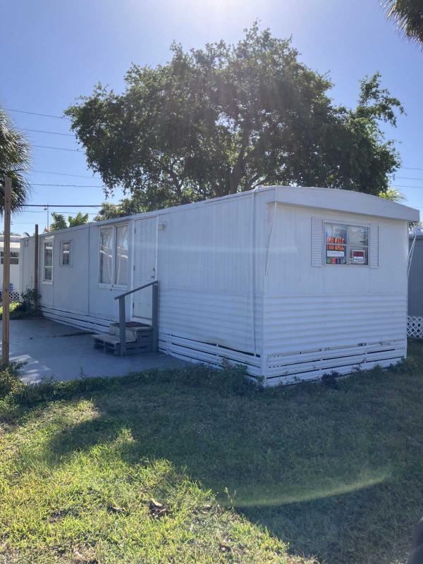 Photo 1 of 1 of home located at 6328 N.e. 11 Ave Fort Lauderdale, FL 33334