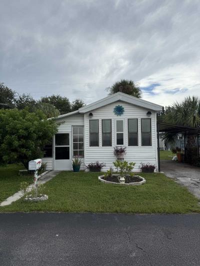Photo 2 of 25 of home located at 5757 66th Street N #36 St Petersburg Koa, FL 33709