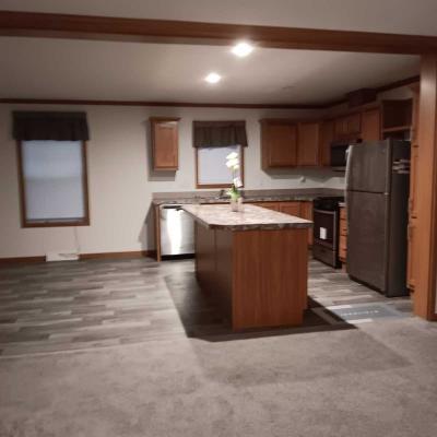 Photo 3 of 5 of home located at 206 Biscayne Lane Rockford, MN 55373