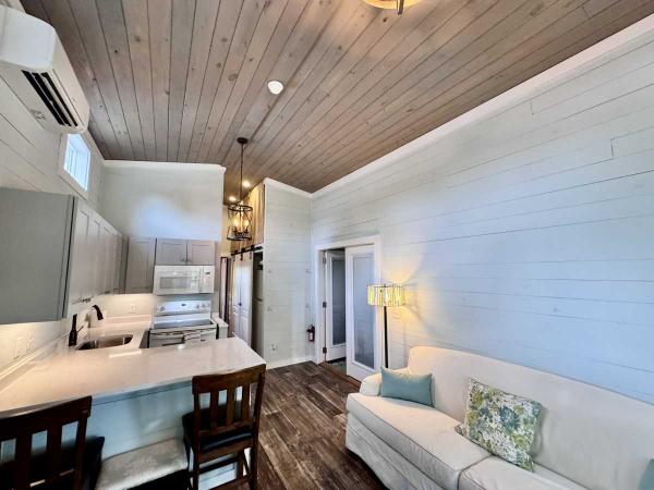 2018 Tiny Home Park Model Manufactured Home