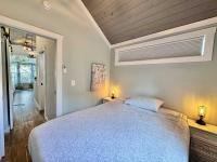 2018 Tiny Home Park Model Manufactured Home