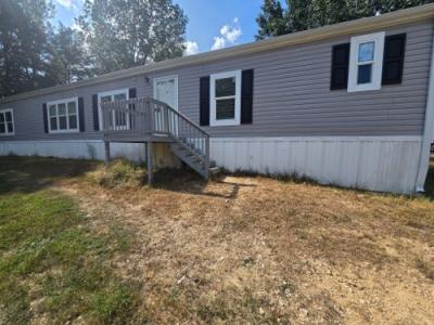 Photo 2 of 15 of home located at 25 Marble Ln Linden, TN 37096