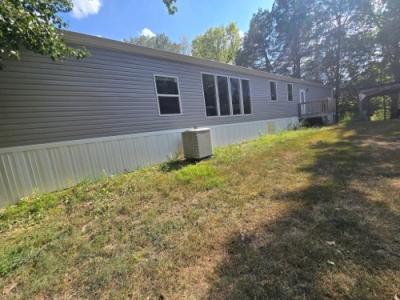 Photo 3 of 15 of home located at 25 Marble Ln Linden, TN 37096
