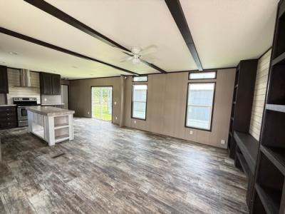 Photo 2 of 13 of home located at 700 W Greens Rd #52 Houston, TX 77067