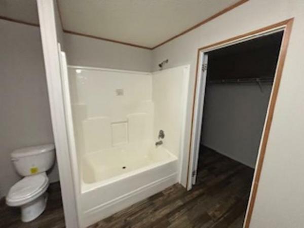 2018 LIVE OAK Mobile Home For Sale