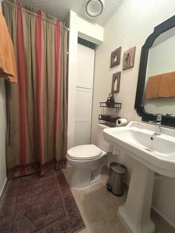 1998 REGE 5263D Mobile Home