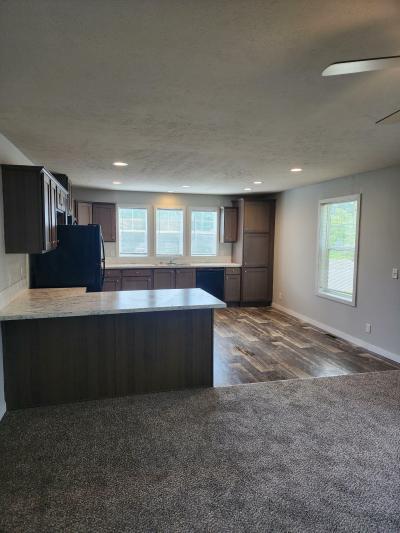 Photo 2 of 7 of home located at 1748 Magnolia Monroe, MI 48161