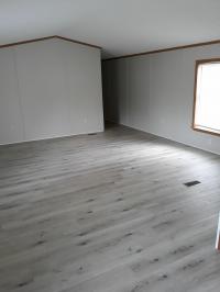 1999 Holly Park Inc Holly Park Mobile Home