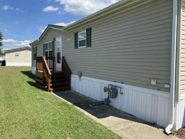 2004 Clayton River Run Manufactured Home