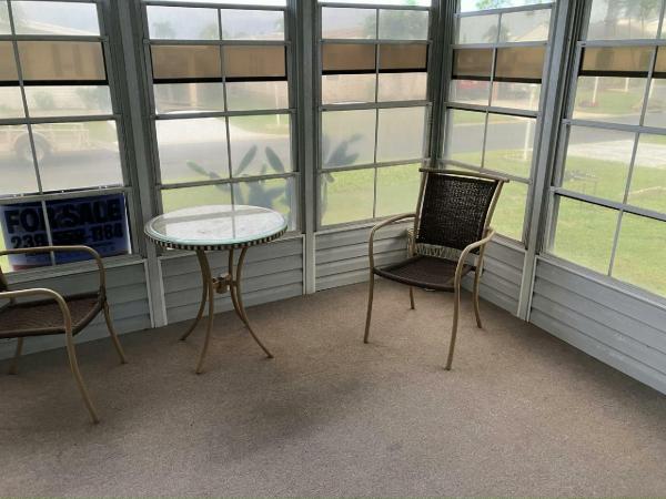 1992 Fleetwood Manufactured Home