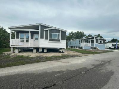 Photo 2 of 18 of home located at 18 Eland Drive #018 North Fort Myers, FL 33917