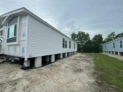 Photo 4 of 18 of home located at 18 Eland Drive #018 North Fort Myers, FL 33917