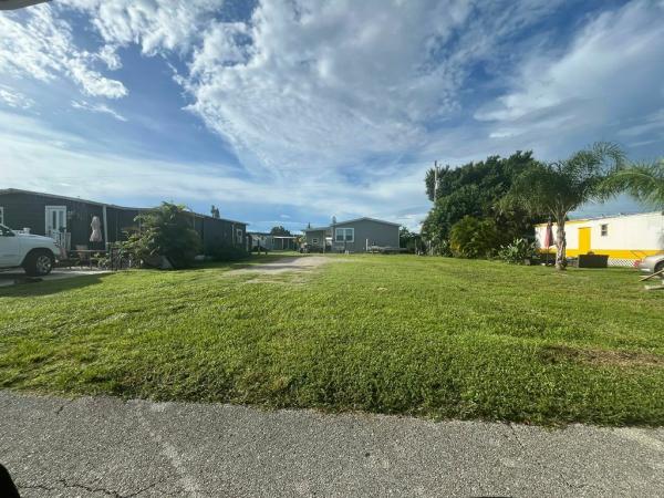 2025 Champion - Lake City Mobile Home For Sale