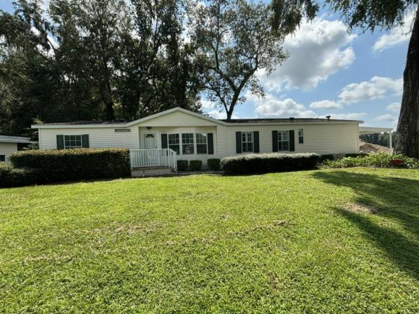1997 SHOR Mobile Home For Sale