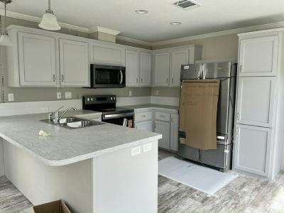 Photo 4 of 11 of home located at 3007 Horse Shoe Court Orlando, FL 32822