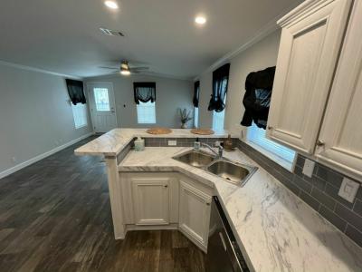 Photo 5 of 20 of home located at 311 Lighthouse Way Lakeland, FL 33803