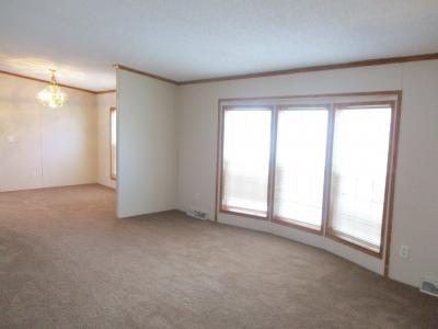 Photo 4 of 6 of home located at 23301 Grey Gables Dr Clinton Township, MI 48036