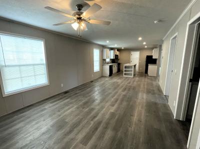 Photo 3 of 10 of home located at 5023 Sheffield Ct Sterling Heights, MI 48310