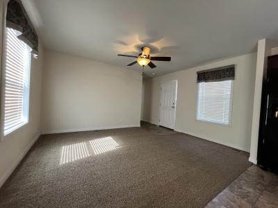 Photo 3 of 9 of home located at 5137 Kidway Ct Sterling Heights, MI 48310
