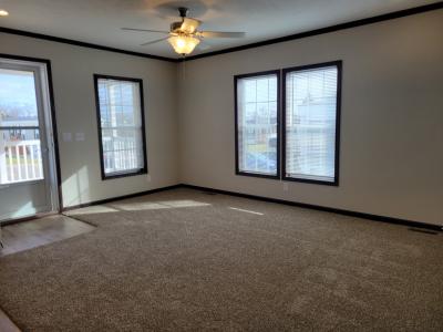 Photo 4 of 11 of home located at 231 E Macgregor Ct Highland, MI 48357