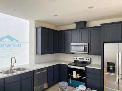 Photo 3 of 4 of home located at 3301 S. Goldfield Road #5084 Apache Junction, AZ 85119