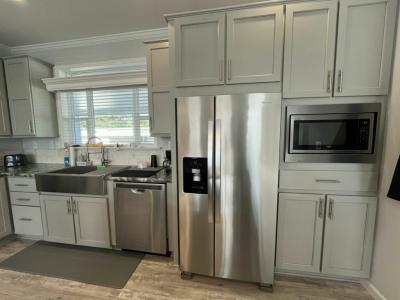 Photo 5 of 20 of home located at 101 East Sterling Way Leesburg, FL 34788