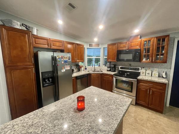 1992 Double FLFLN79A/B10135GB Mobile Home