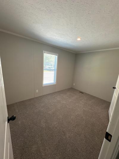 Photo 2 of 12 of home located at 601 Strawberry Lane Muskegon, MI 49442