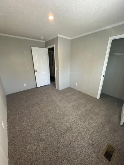 Photo 3 of 12 of home located at 601 Strawberry Lane Muskegon, MI 49442