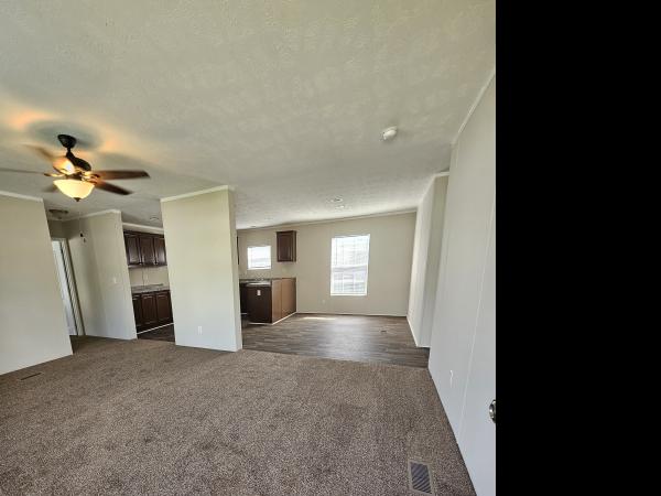 2015 Clayton 34SUN28523 Mobile Home