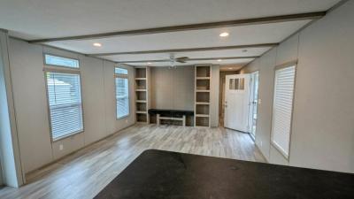 Photo 4 of 11 of home located at 1630 Balkin Rd #23 Tallahassee, FL 32305