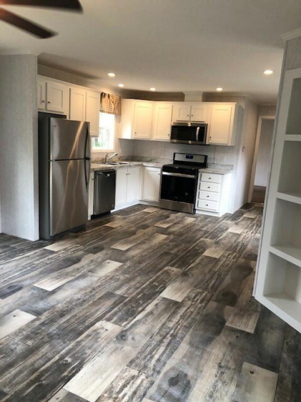 2022 Redman Homes Mobile Home For Rent