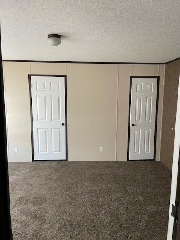 2016 Adventure 6562N  Home