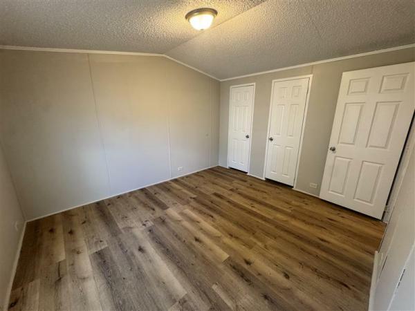 2016 BP-1664-32C  Home