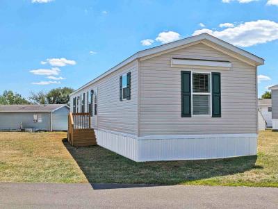 Mobile Home at 1364 Chateau Circle Findlay, OH 45840