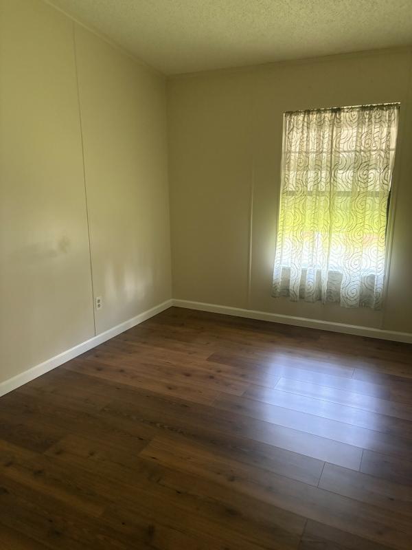 1987 GLEN Mobile Home For Sale