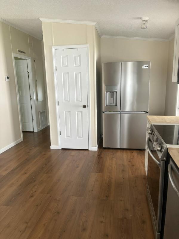 1987 GLEN Mobile Home For Sale