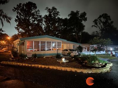 Photo 3 of 55 of home located at 2361 NW 47th Circle Lot 102 Ocala, FL 34482